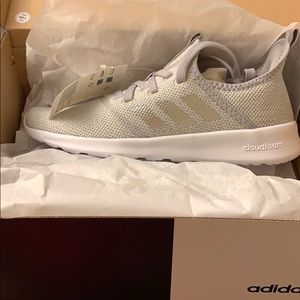 Brand new Adidas cloud foam sneakers